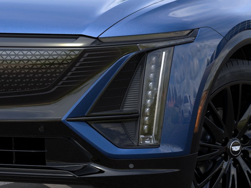 New 2027 Cadillac Lyriq Sport w/ LPO, ONYX Package AWD/4WD image 10