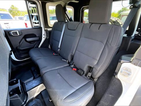Used 2021 Jeep Wrangler Unlimited Sport AWD/4WD image 21