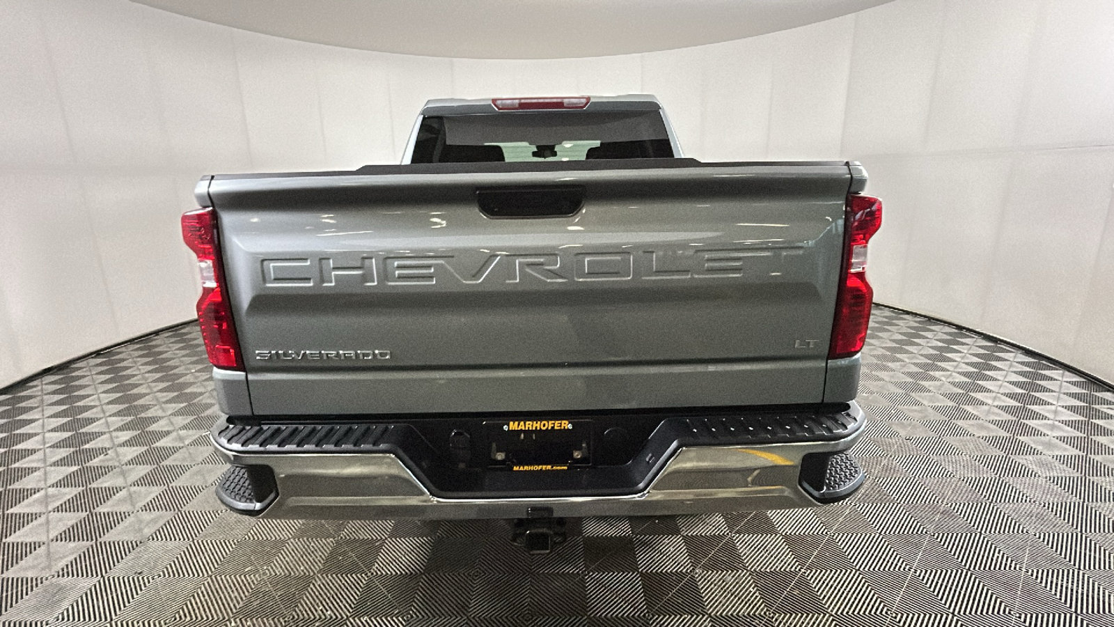 Used 2024 Chevrolet Silverado 1500 LT AWD/4WD image 4