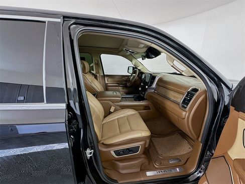 Used 2020 RAM 1500 Limited image 29