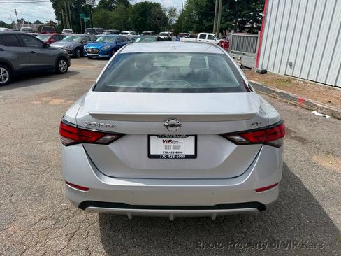 Used 2020 Nissan Sentra SV FWD image 6