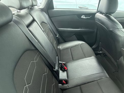 Used 2022 Kia Forte GT-Line w/ GT-Line Technology Package image 9