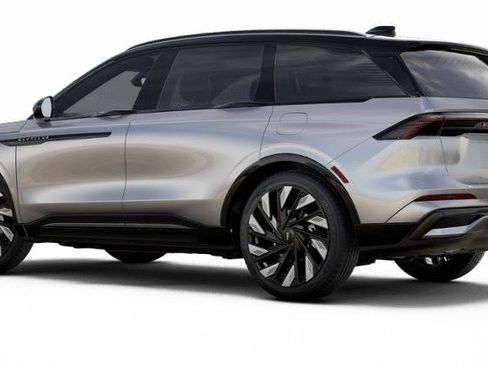 New 2025 Lincoln Nautilus Reserve w/ Jet Appearance Package image 24