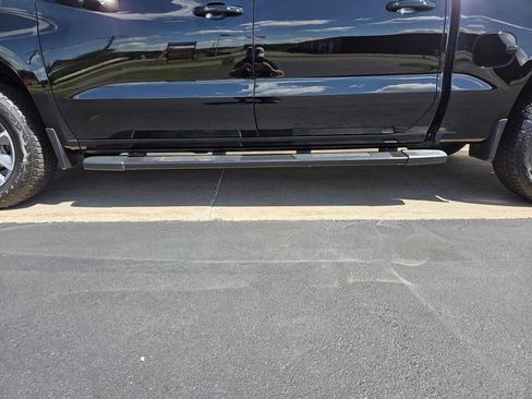 Used 2019 Chevrolet Silverado 1500 RST AWD/4WD image 9
