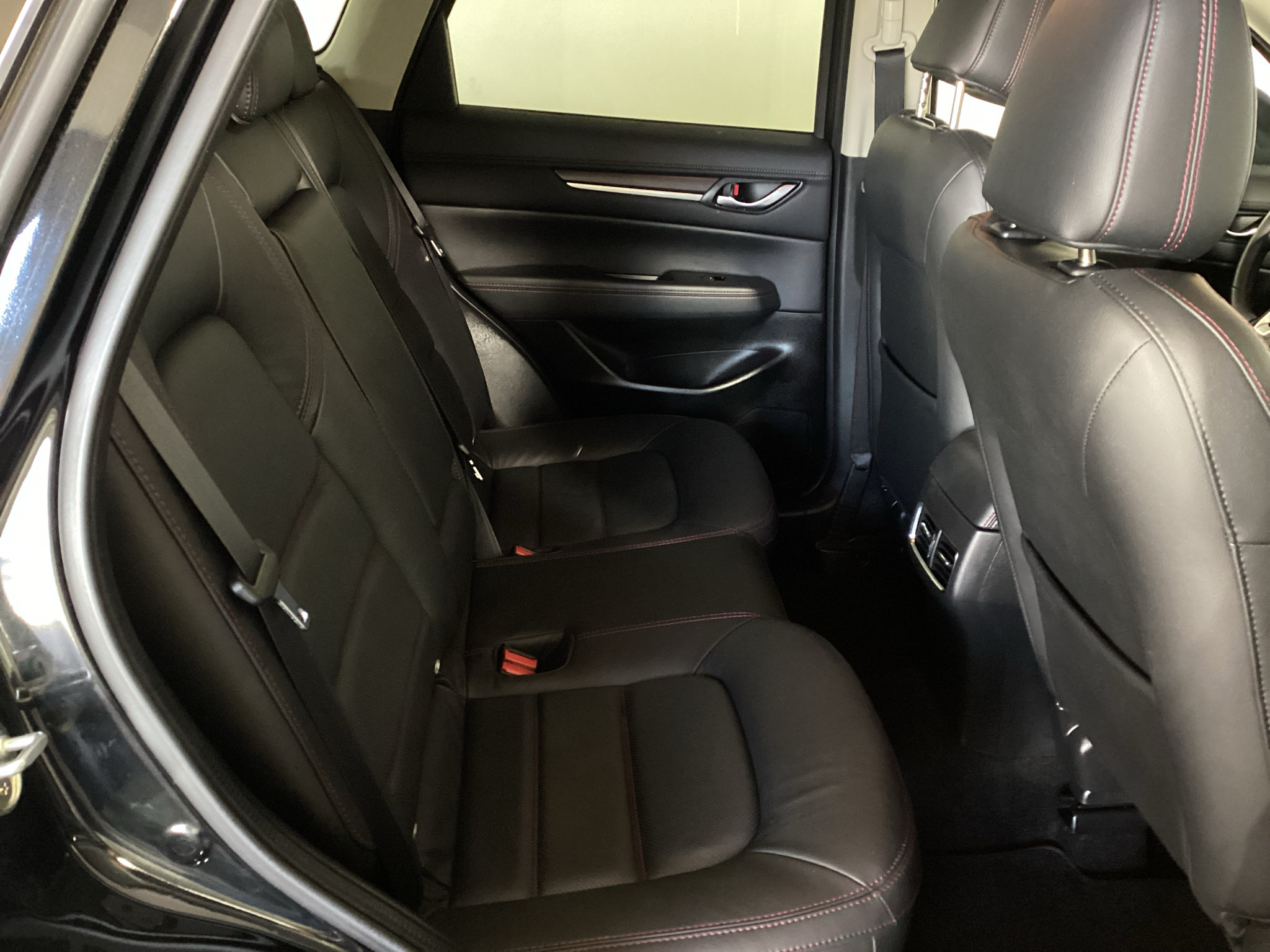 Used 2025 MAZDA CX-5 Carbon Edition AWD/4WD image 12