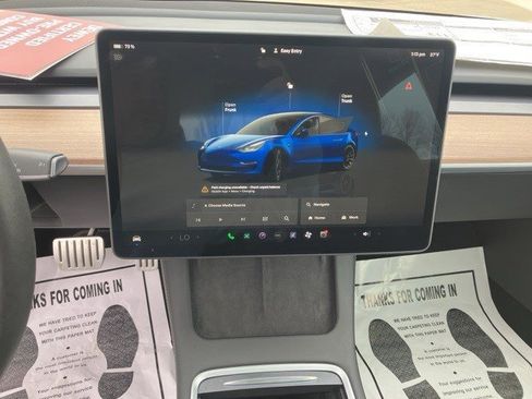 Used 2023 Tesla Model 3 Performance image 16
