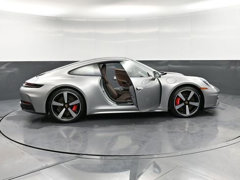 New 2026 Porsche 911 Carrera 4S AWD/4WD image 34