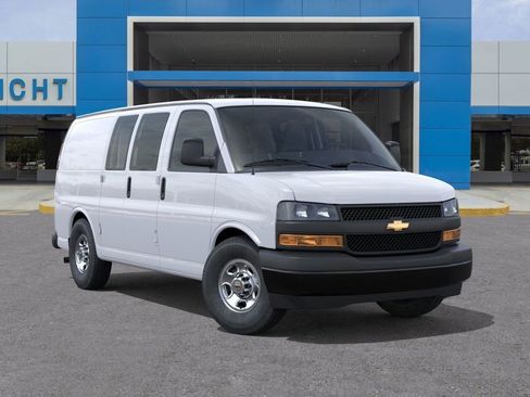 New 2026 Chevrolet Express 2500 image 7