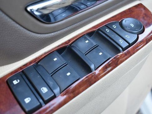 Used 2010 Chevrolet Silverado 1500 LTZ w/ Convenience Package image 15