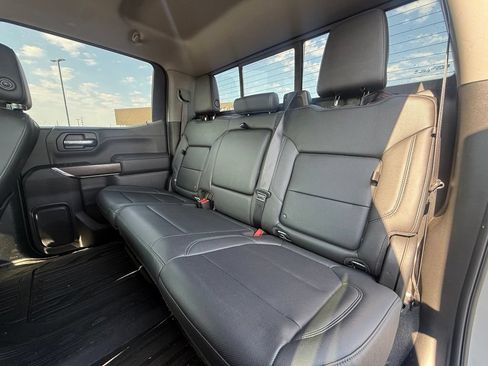 Used 2019 GMC Sierra 1500 SLT AWD/4WD image 25