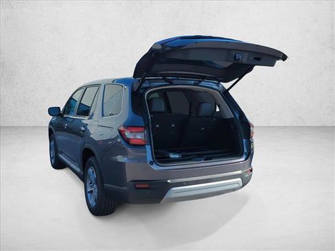 New 2025 Honda Pilot EX-L image 12