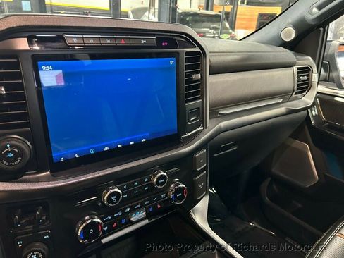 Used 2022 Ford F150 Platinum AWD/4WD image 14