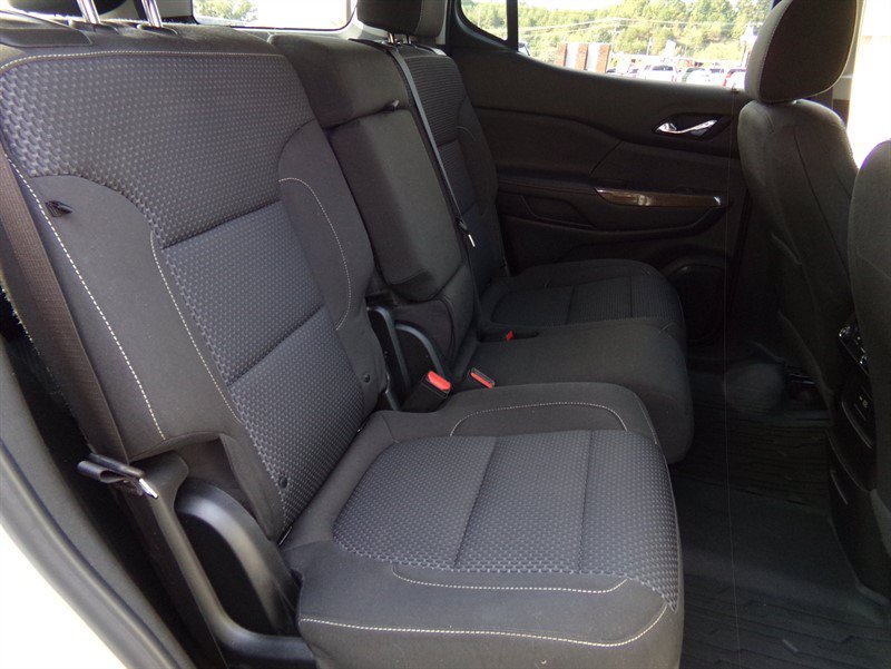 Used 2020 GMC Acadia SLE w/ LPO, Floor Liner Package FWD image 26