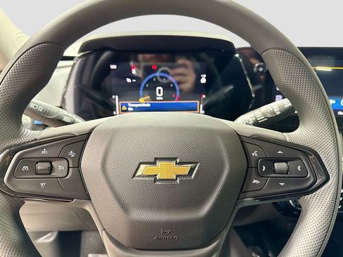 New 2026 Chevrolet Trax LT FWD image 14