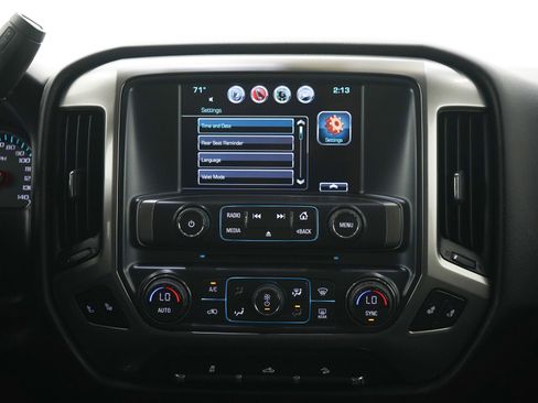 Used 2018 Chevrolet Silverado 1500 LT w/ All Star Edition AWD/4WD image 15