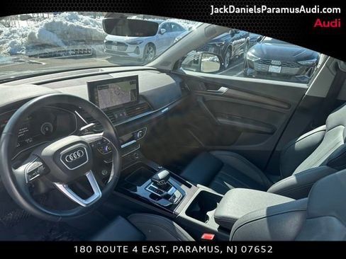 Used 2023 Audi Q5 2.0T Premium Plus w/ Premium Plus Package image 9