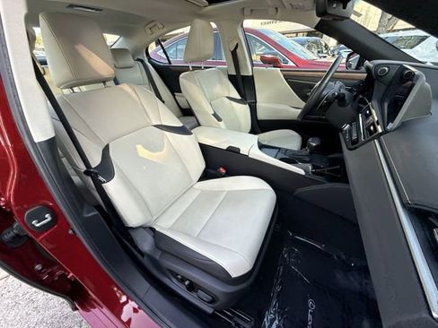 Certified 2025 Lexus ES 350 w/ Premium Package FWD image 25