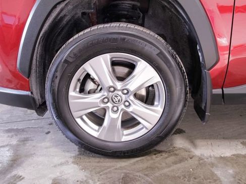 Used 2024 Toyota RAV4 XLE image 10