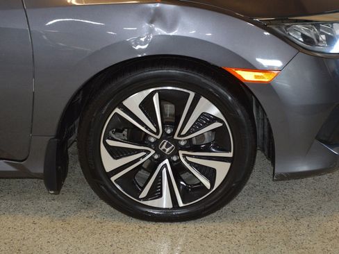 Used 2017 Honda Civic EX-L image 9