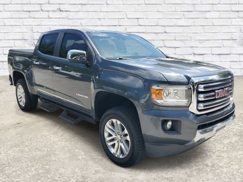 Used 2017 GMC Canyon SLT w/ Driver Alert Package RWD image 5