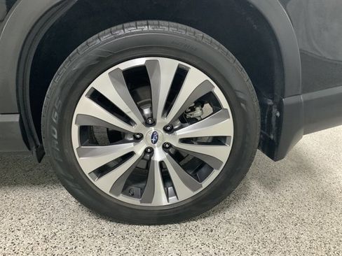 Used 2022 Subaru Ascent Limited image 12