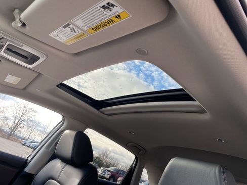 New 2026 Honda HR-V EX-L image 10