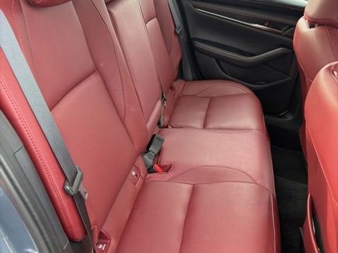 Used 2024 MAZDA MAZDA3 s image 21