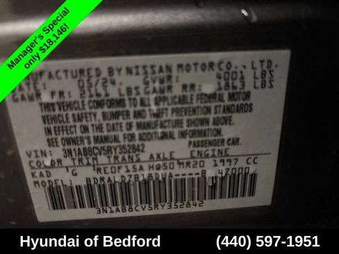 Used 2024 Nissan Sentra SV FWD image 12