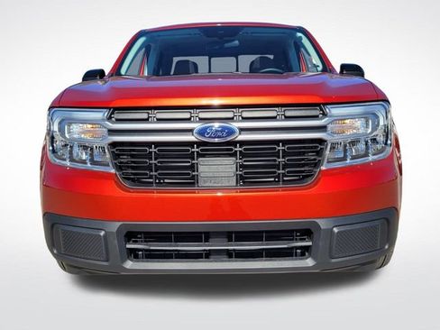 Certified 2024 Ford Maverick Lariat image 3