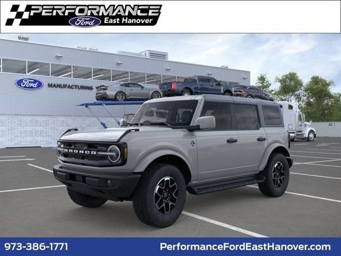 New 2026 Ford Bronco Outer Banks AWD/4WD image 33