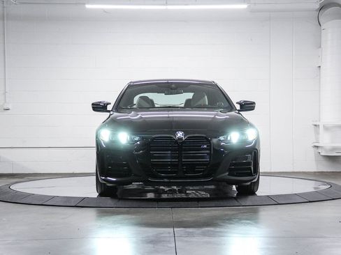 New 2026 BMW M440i Coupe w/ Premium Package RWD image 2
