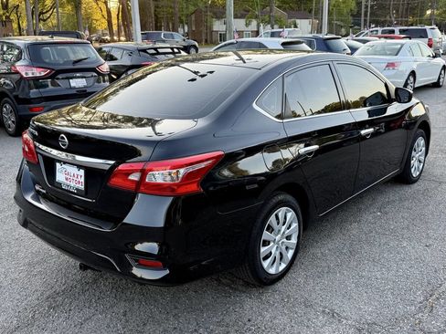 Used 2017 Nissan Sentra S image 4