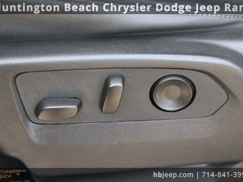 Used 2024 Chevrolet Tahoe LT image 33