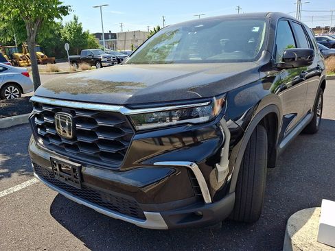 Used 2024 Honda Pilot EX-L image 2