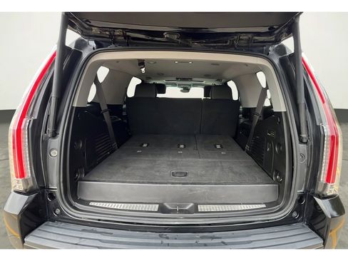 Used 2018 GMC Yukon SLT w/ Open Road Package image 20