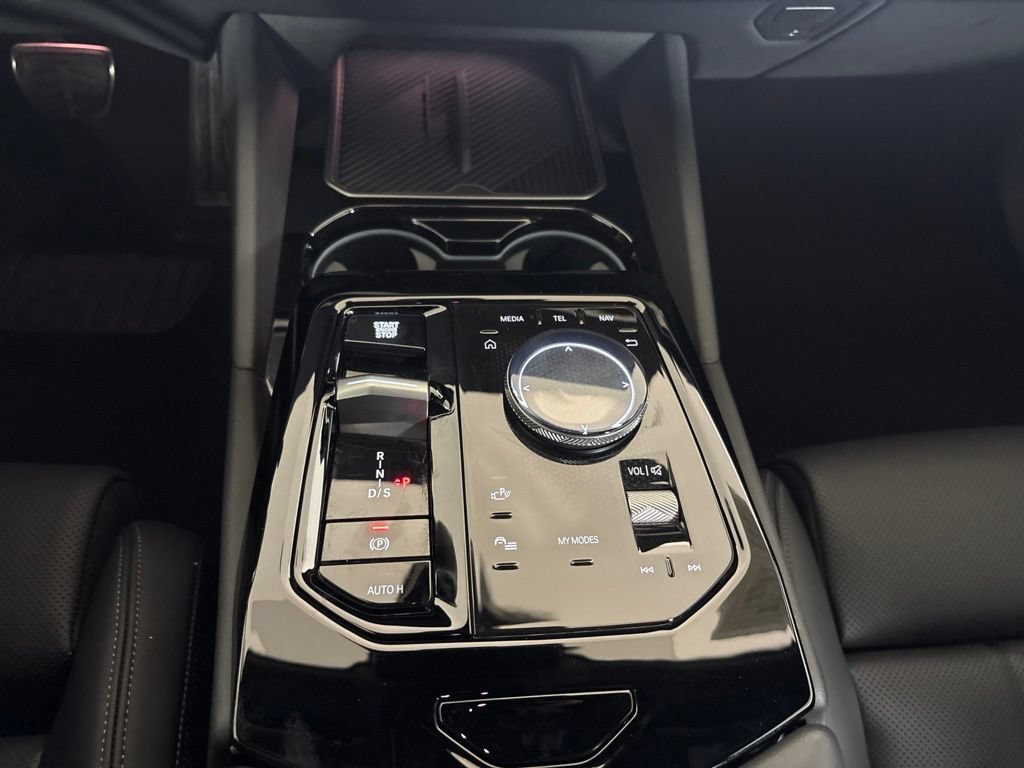 Certified 2026 BMW 530i w/ M Sport Package RWD image 13