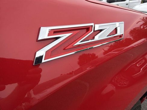 Used 2022 Chevrolet Silverado 1500 RST AWD/4WD image 11