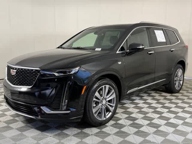 Used 2024 Cadillac XT6 Premium Luxury AWD/4WD image 2