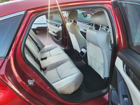 Used 2018 Honda Accord LX image 12