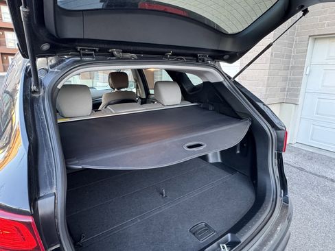 Used 2018 Hyundai Santa Fe Sport w/ 2.4L Value Package 02 image 30