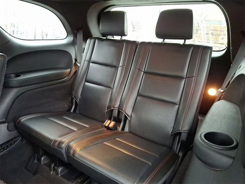 Used 2024 Dodge Durango GT image 11