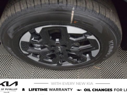 New 2026 Kia Sorento S image 21