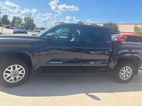 Used 2024 Toyota Tacoma SR5 RWD image 5