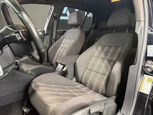 Used 2012 Volkswagen GTI 4-Door FWD image 13