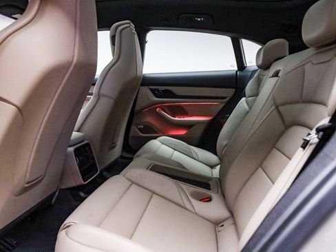 Certified 2022 Porsche Taycan 4 Cross Turismo image 23