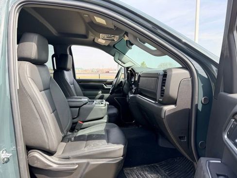 Used 2025 Chevrolet Silverado 2500 LT w/ Trail Boss Package image 11