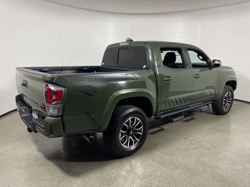 Certified 2021 Toyota Tacoma TRD Sport w/ Technology Package AWD/4WD image 3