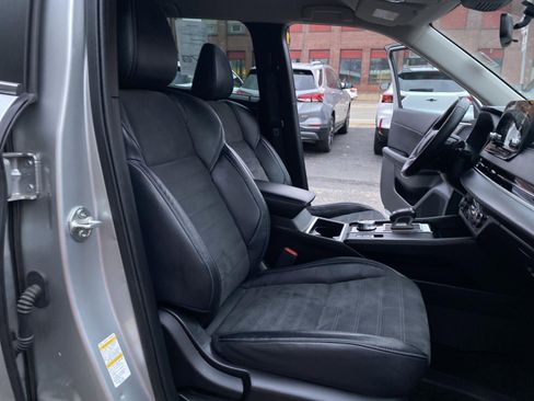 Used 2022 Mitsubishi Outlander SE image 20