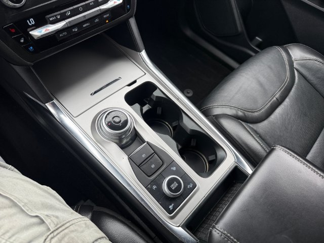 Used 2020 Ford Explorer ST w/ ST Street Pack AWD/4WD image 18