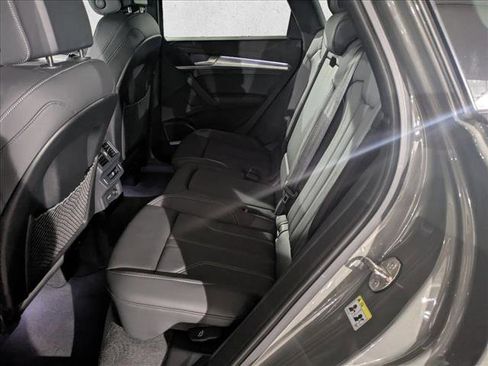 Used 2025 Audi Q5 2.0T Premium Plus image 19